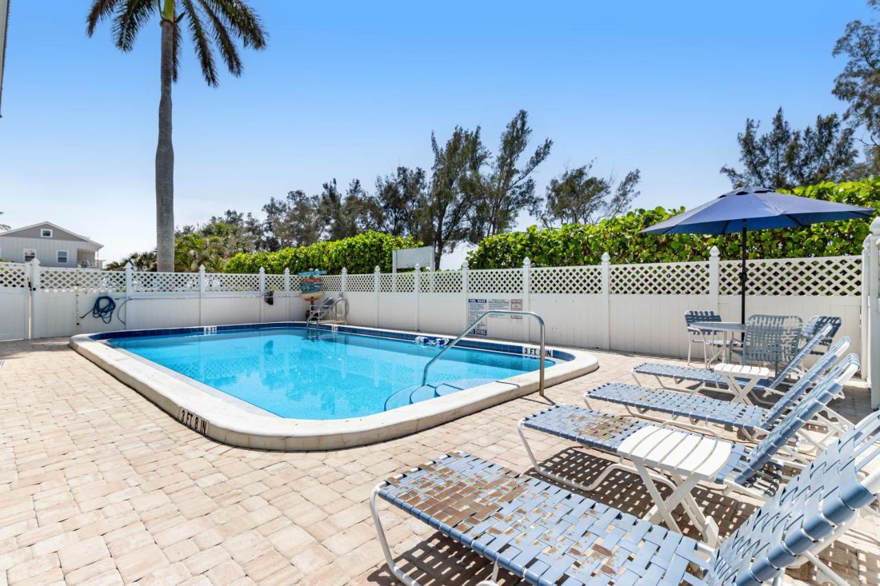 Sunset Villa 2 Bradenton Beach Exterior photo